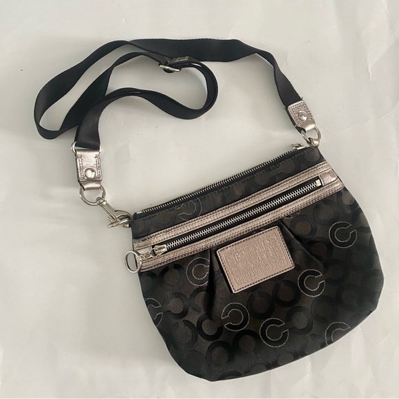 Coach Handbags - Coach OP Art Signature C Poppy Leather Trim Black Crossbody Bag Purse